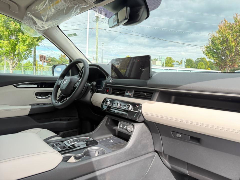 New 2026 Honda Pilot EX-L image 30