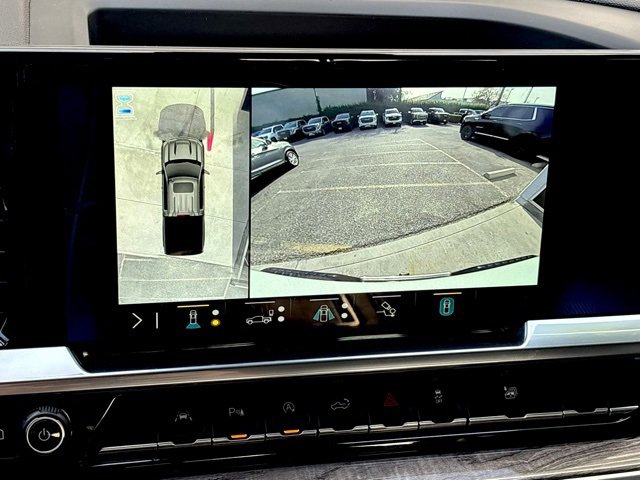 Used 2022 Chevrolet Silverado 1500 LTZ w/ Technology Package image 24