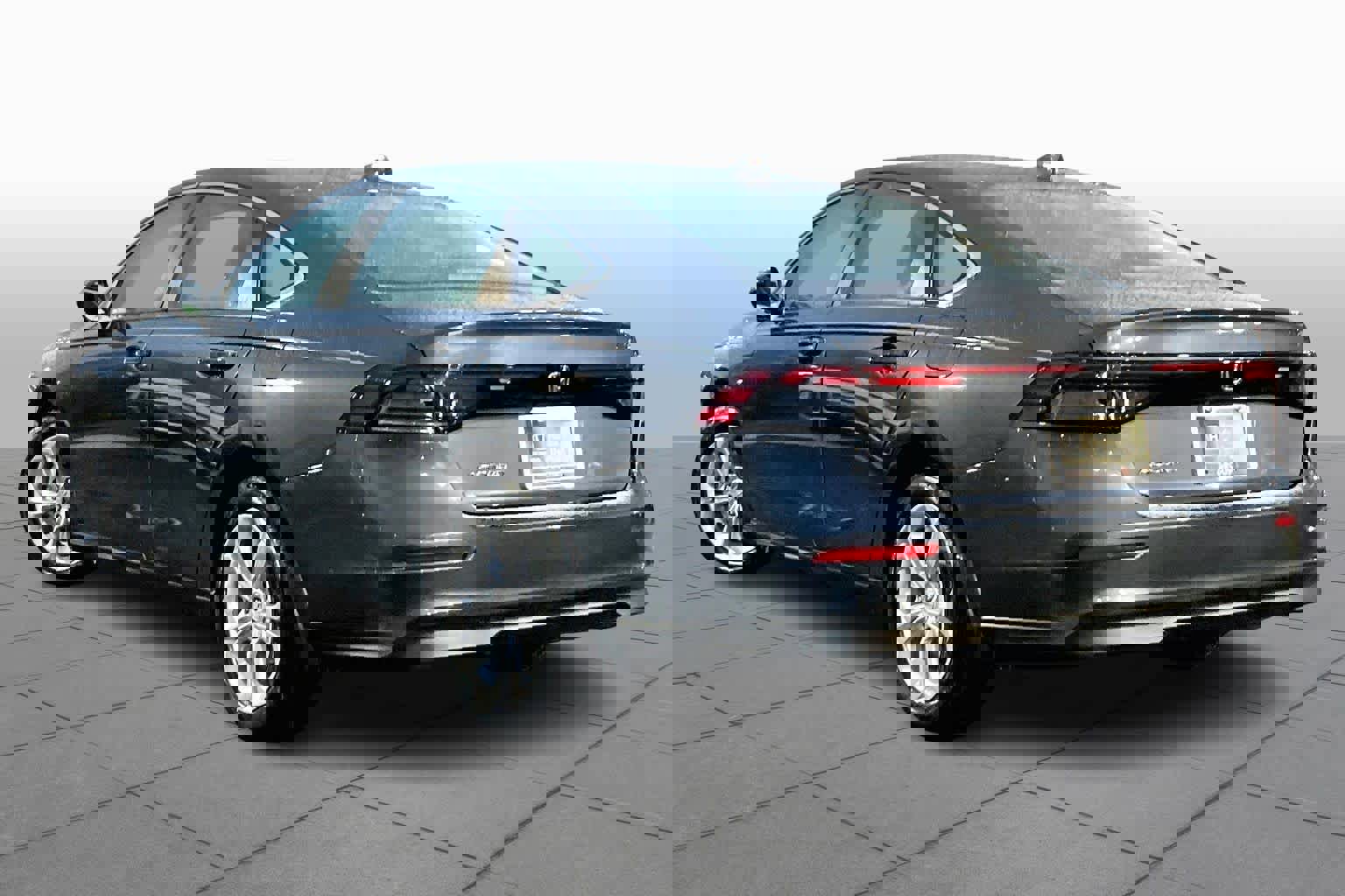 Used 2023 Honda Accord LX image 10