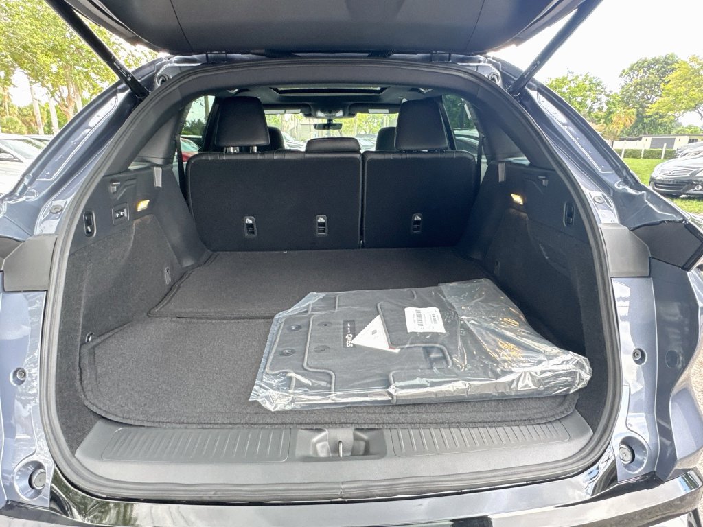 New 2027 INFINITI QX65 Luxe w/ Cargo Package AWD/4WD image 27