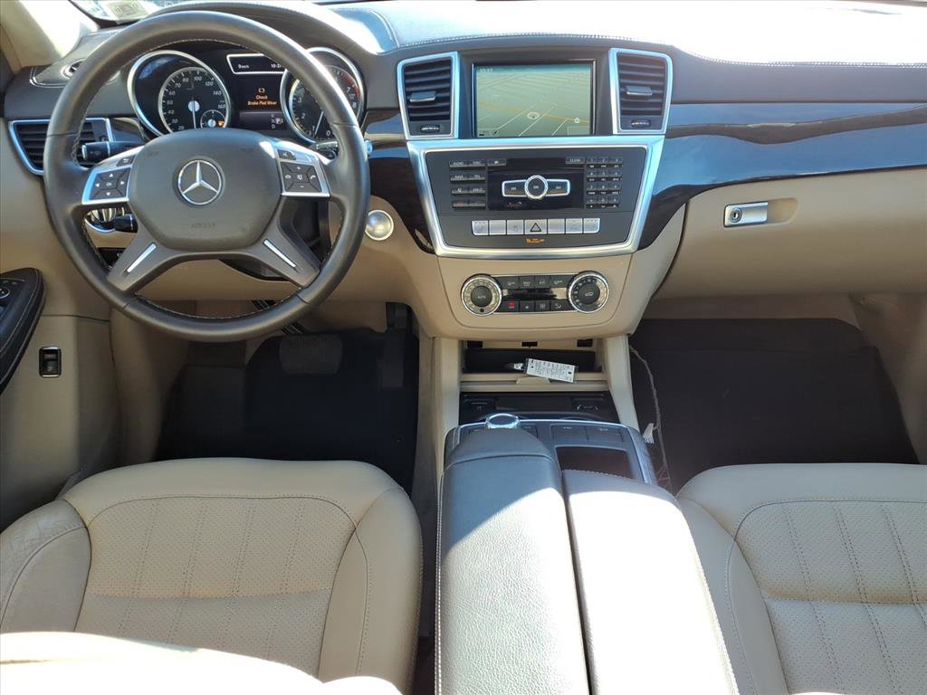 Used 2014 Mercedes-Benz GL 450 4MATIC image 19