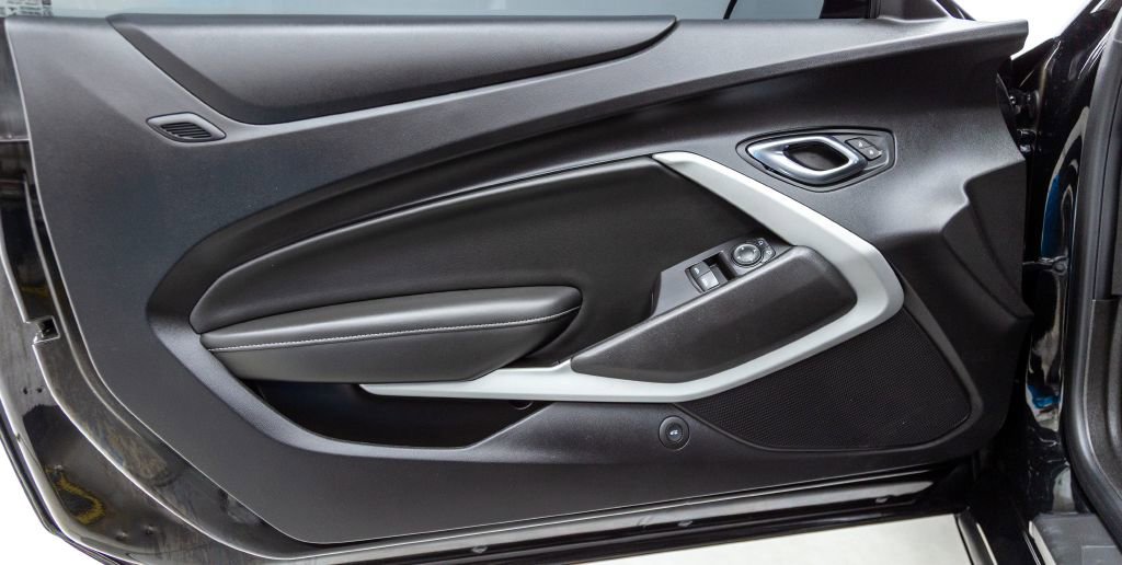 Used 2021 Chevrolet Camaro SS image 31