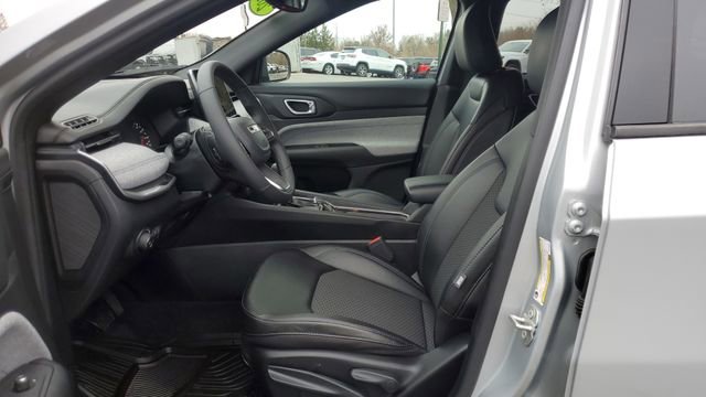 Certified 2024 Jeep Compass Latitude image 5