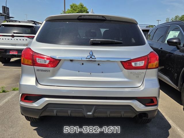 Used 2018 Mitsubishi Outlander Sport SE AWD/4WD image 4