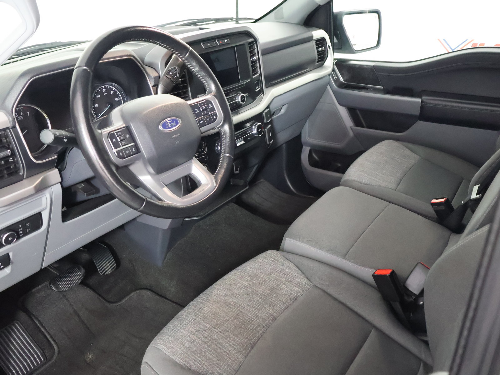 Used 2022 Ford F150 XLT w/ Equipment Group 301A Mid AWD/4WD image 24