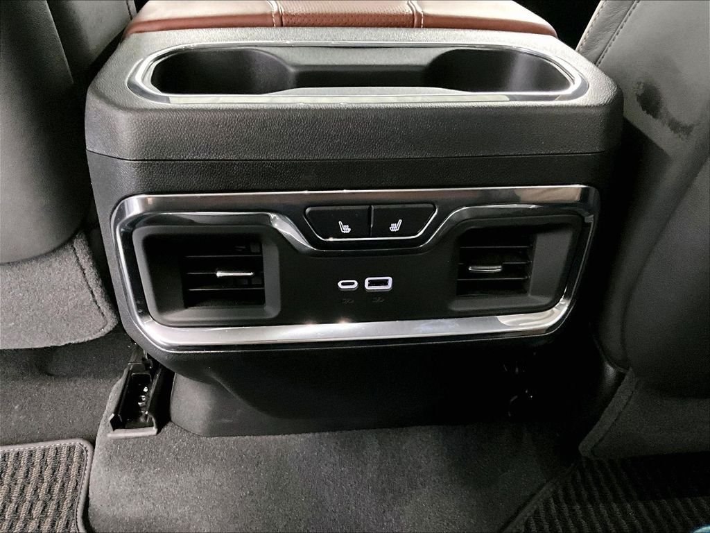 Used 2025 GMC Sierra 2500 Denali Ultimate AWD/4WD image 27