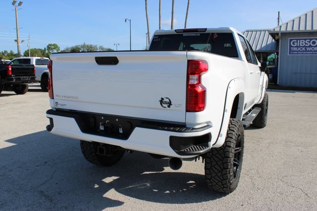 Used 2025 Chevrolet Silverado 2500 LT AWD/4WD image 11