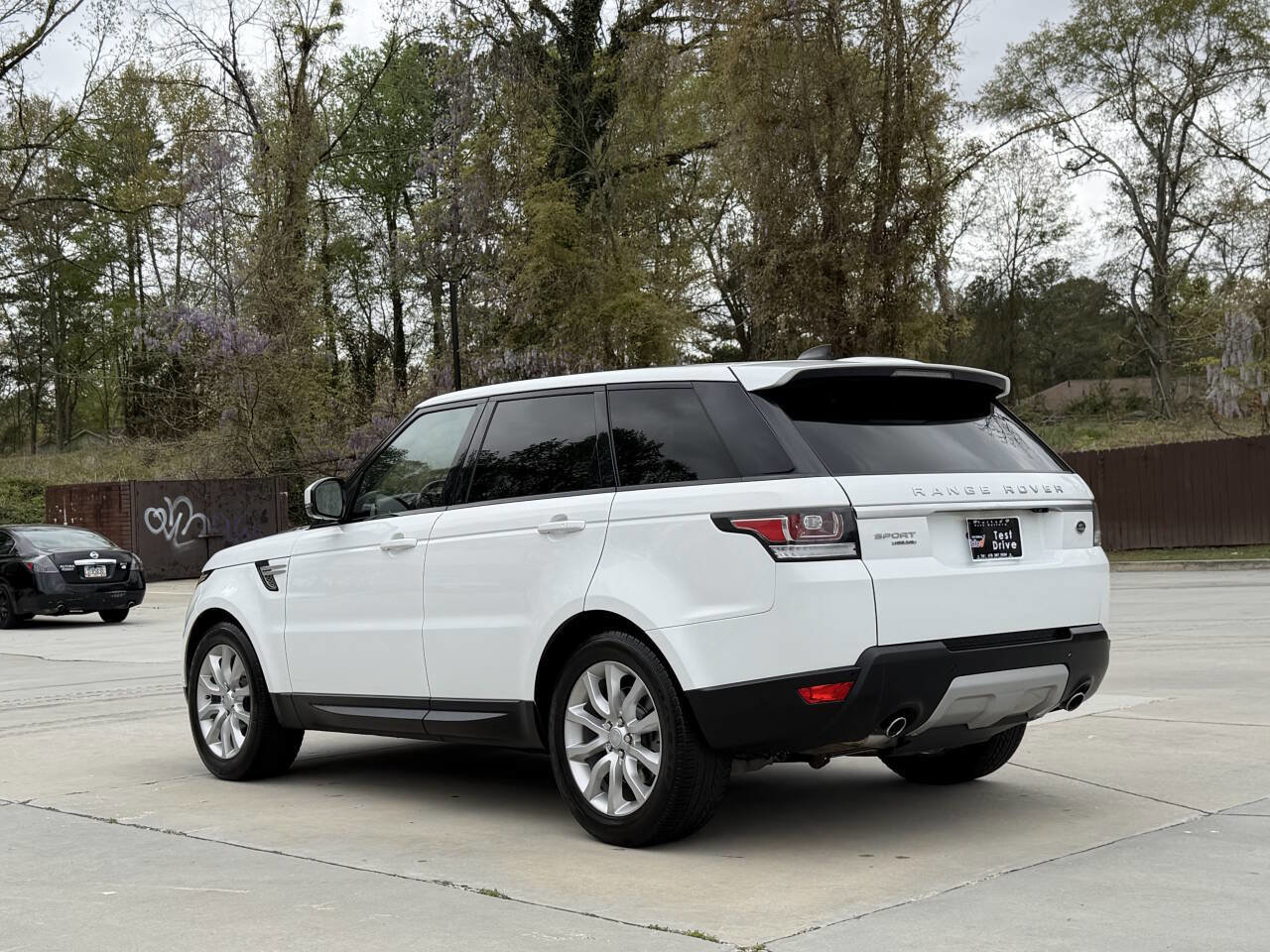 Used 2017 Land Rover Range Rover Sport HSE AWD/4WD image 26