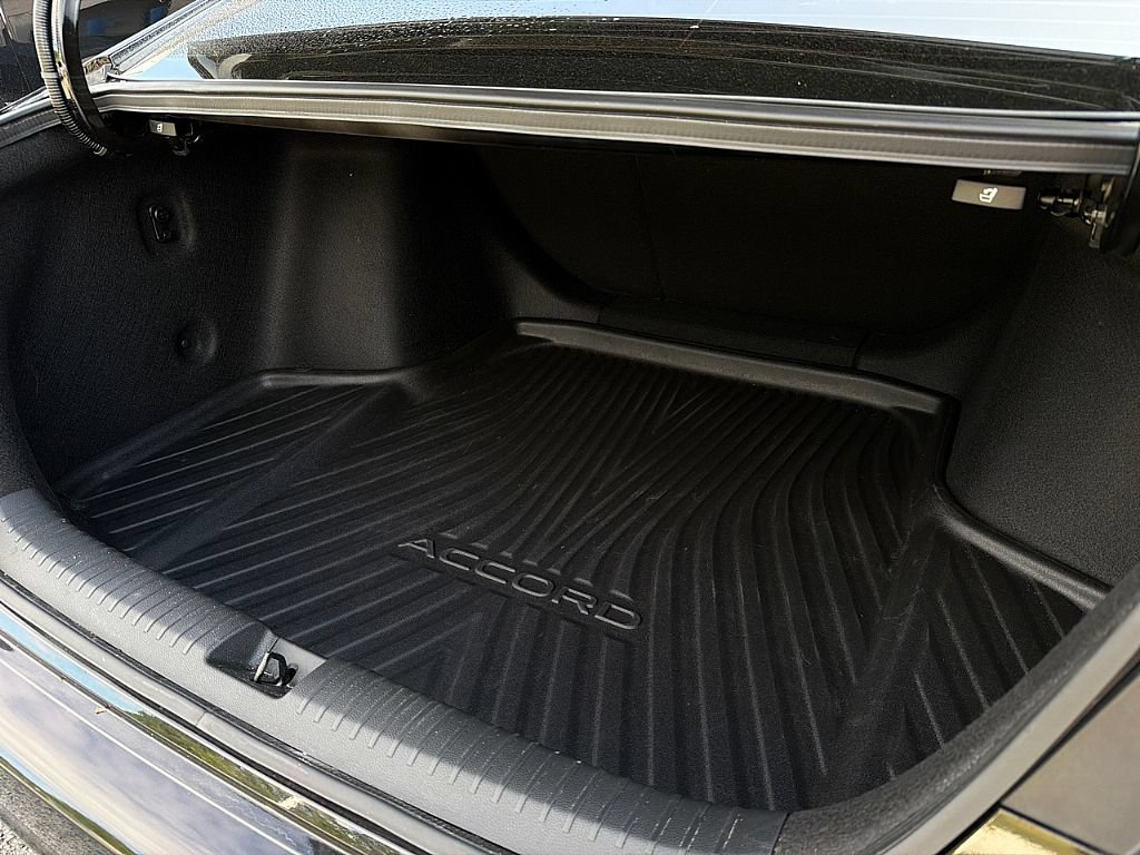 Used 2023 Honda Accord Sport image 31