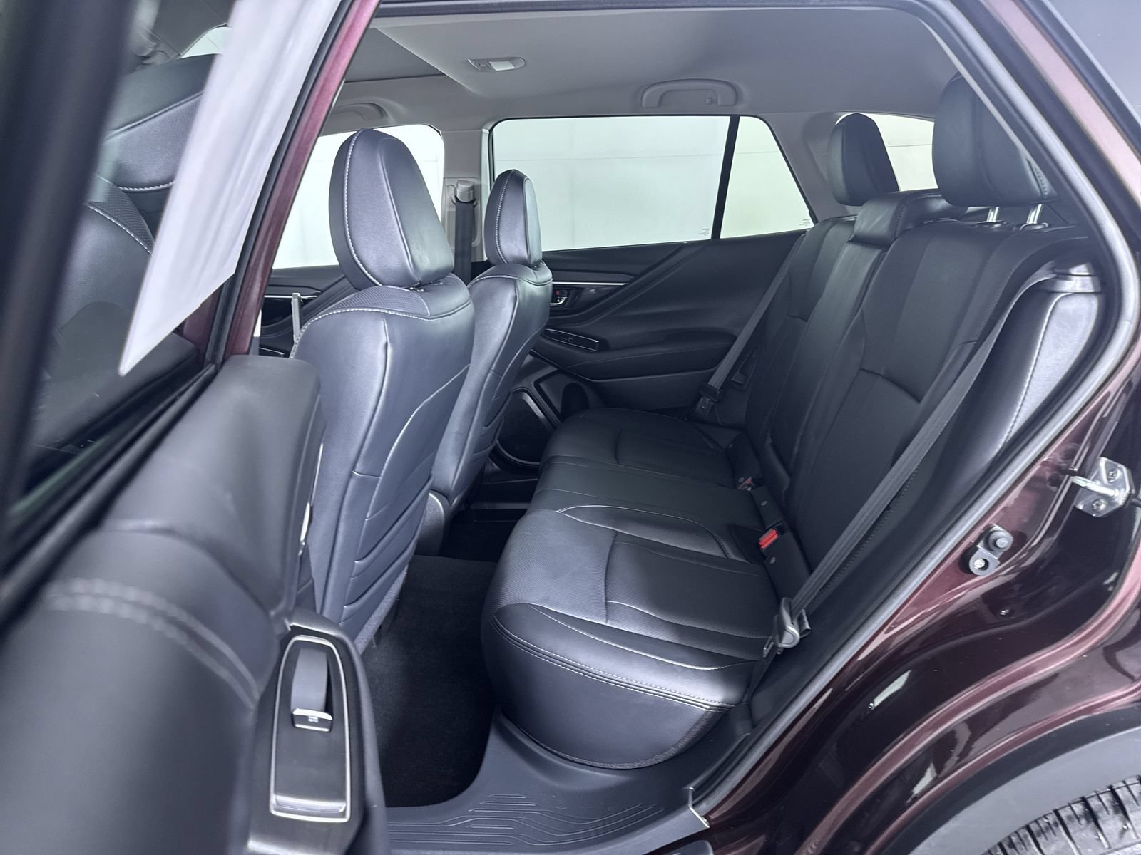 Used 2023 Subaru Outback Limited XT AWD/4WD image 22