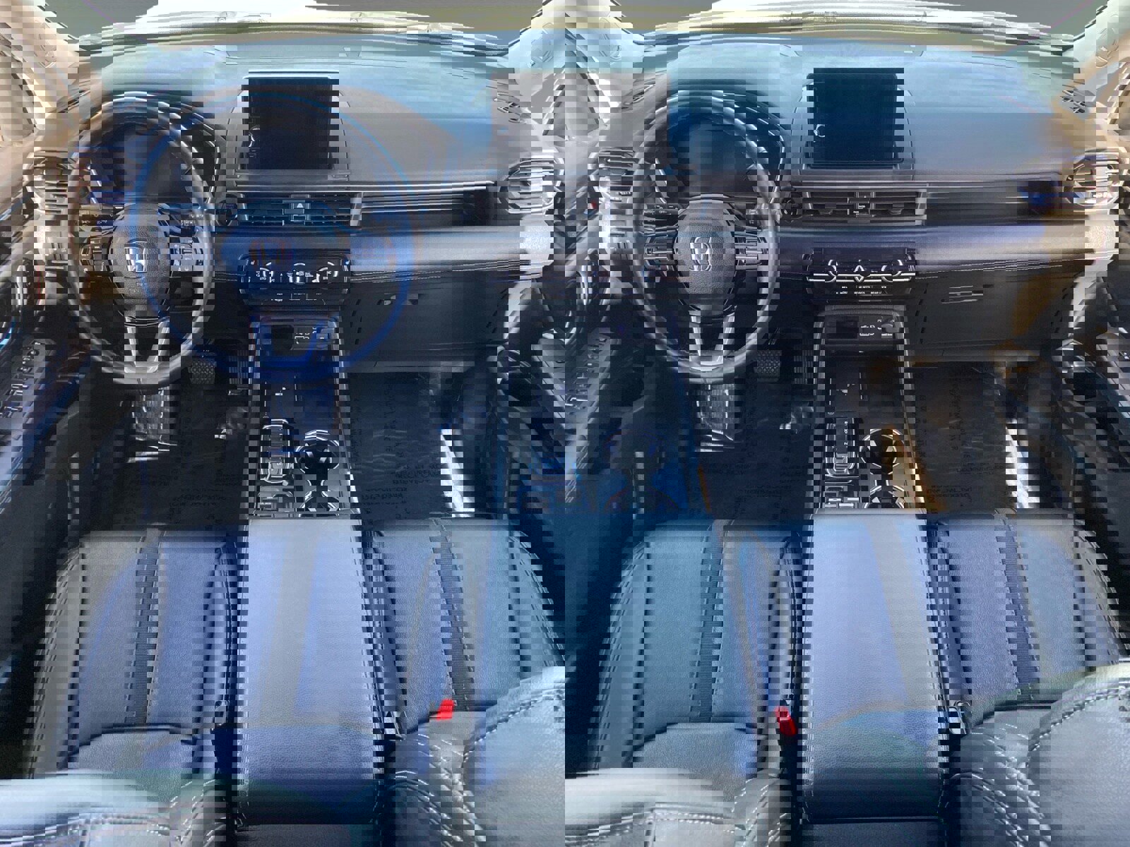 Used 2024 Honda Pilot Touring image 10