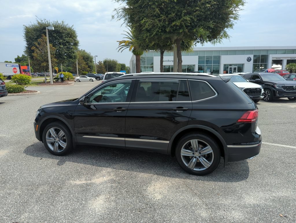 Used 2020 Volkswagen Tiguan SEL AWD/4WD image 10