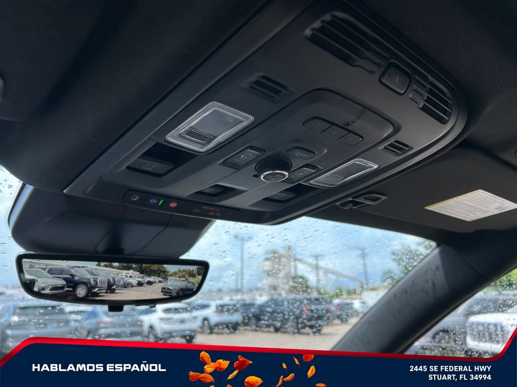 Used 2021 Cadillac Escalade ESV Premium Luxury w/ Driver Assist Tech Package RWD image 35