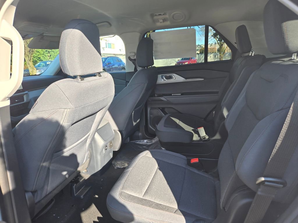 New 2026 Ford Explorer Active image 10