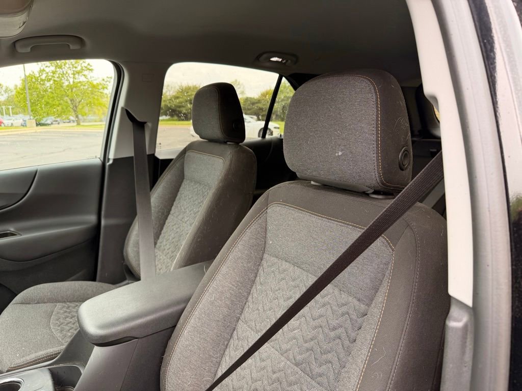 Used 2023 Chevrolet Equinox LT FWD image 12