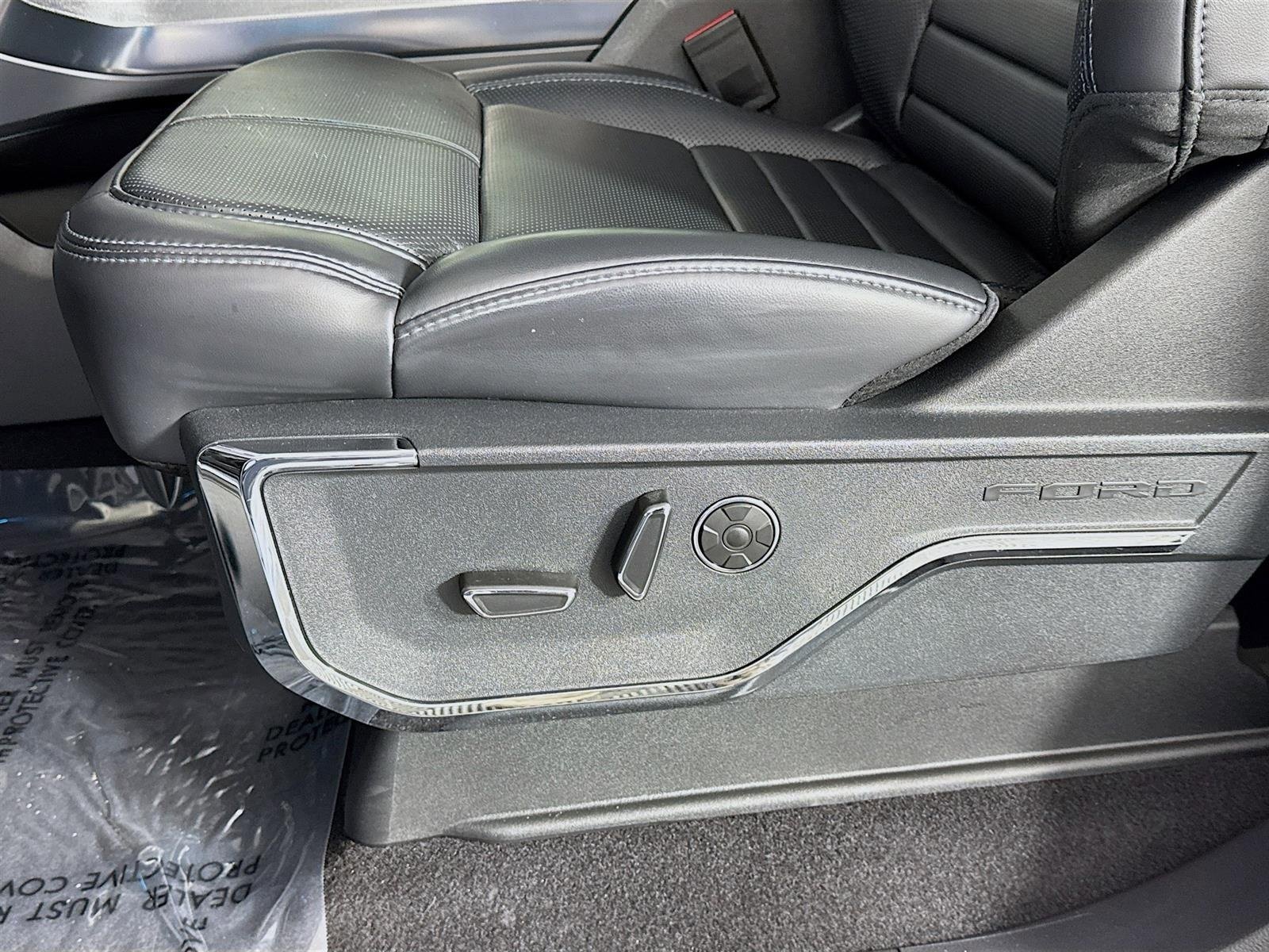 Used 2025 Ford F150 Platinum w/ Equipment Group 702A High image 23