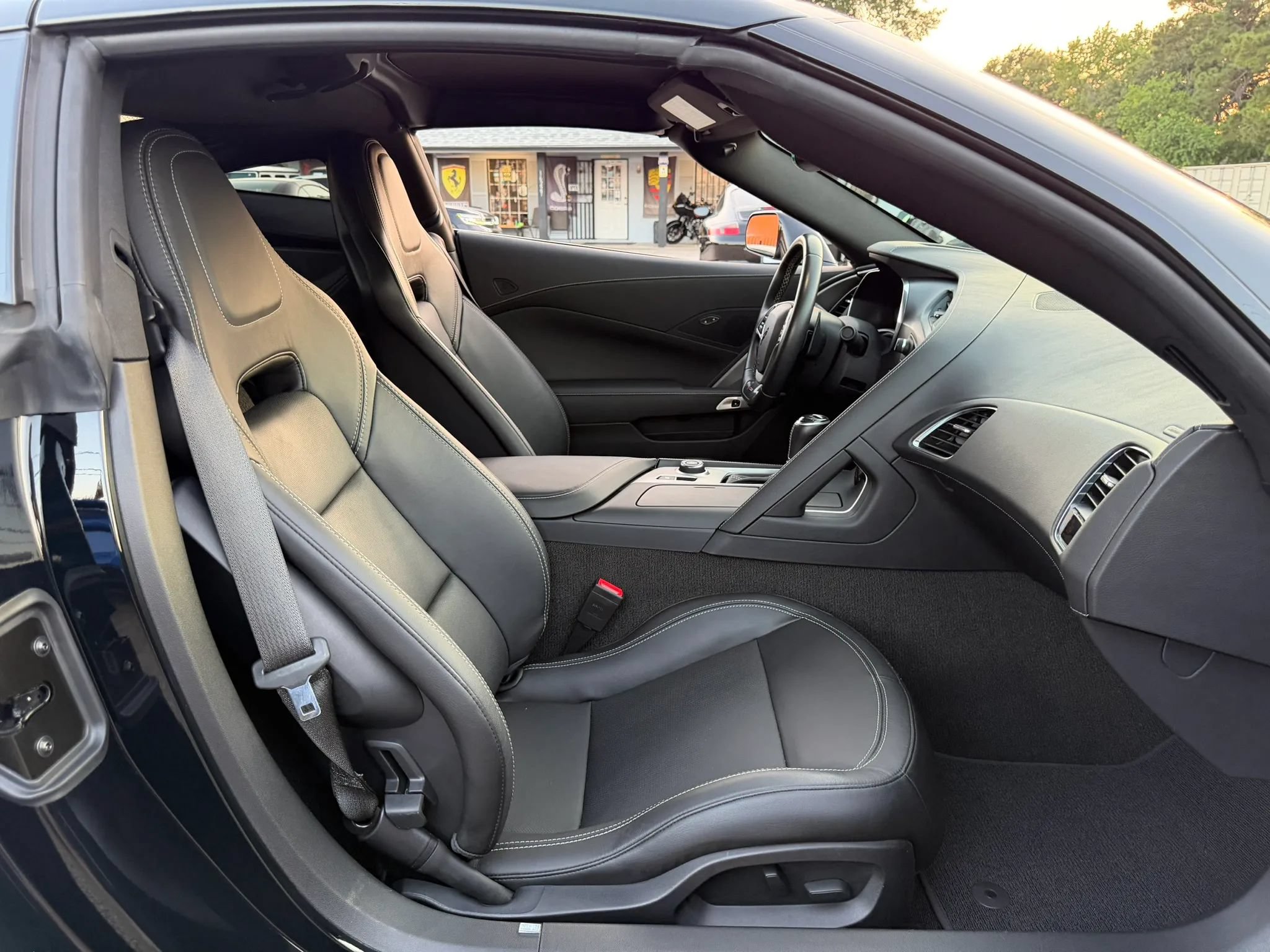 Used 2018 Chevrolet Corvette Z06 RWD image 20