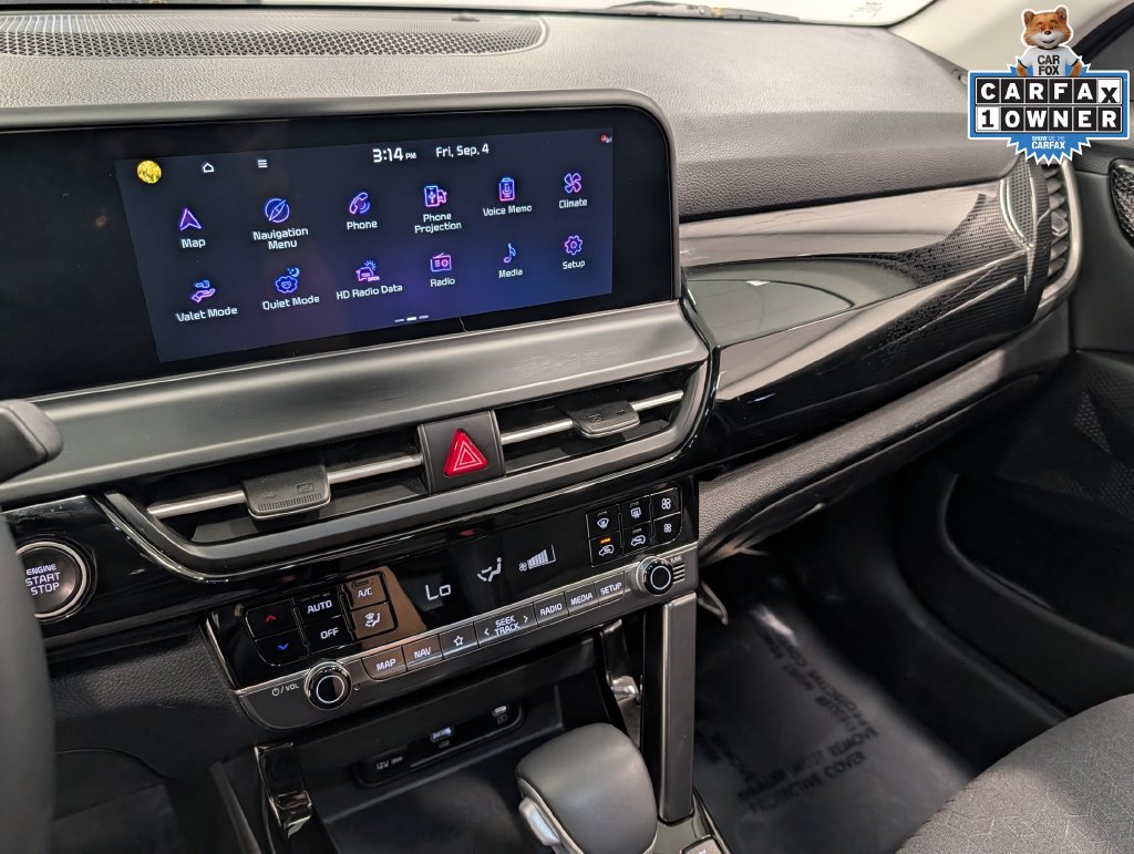 Certified 2024 Kia Seltos X-Line AWD/4WD image 12