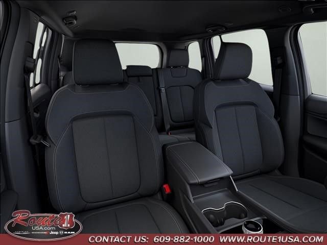 New 2026 Jeep Grand Cherokee Laredo X image 17