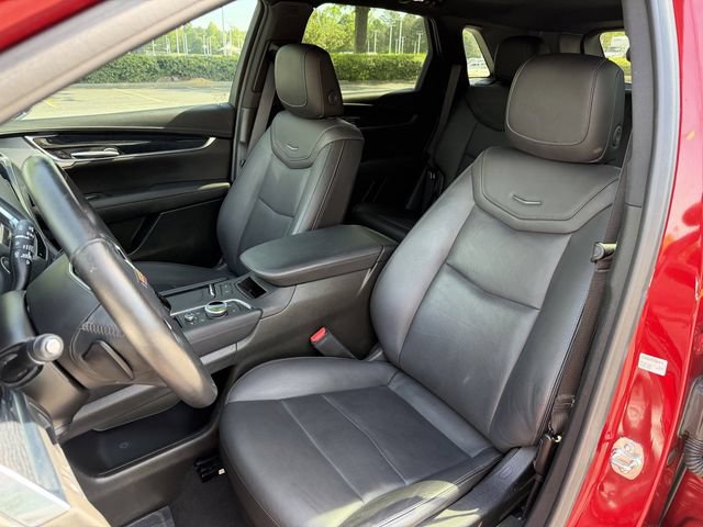 Used 2024 Cadillac XT5 Premium Luxury FWD image 12