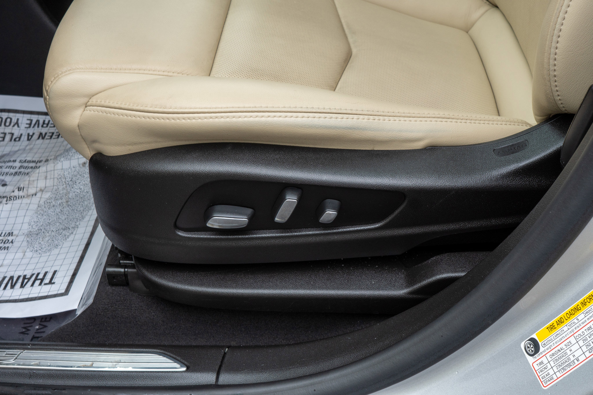 Used 2018 Cadillac XT5 Premium Luxury FWD image 31