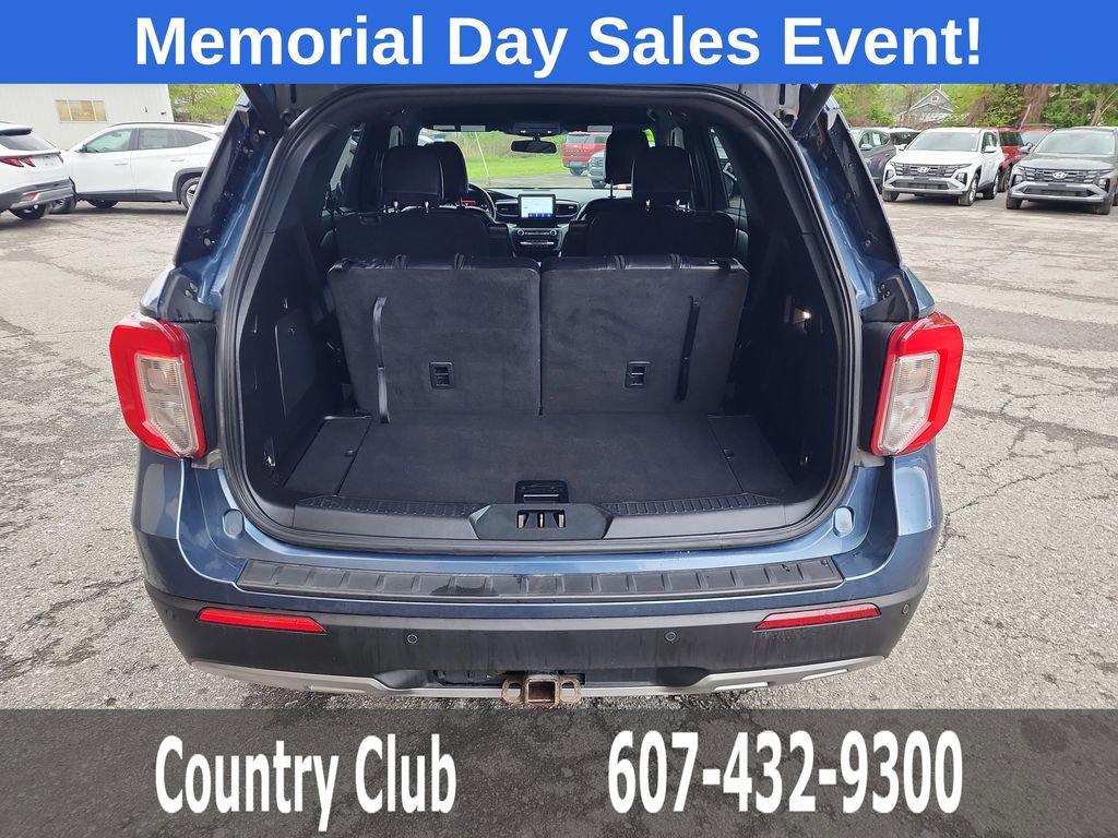 Used 2020 Ford Explorer XLT w/ Equipment Group 202A AWD/4WD image 27