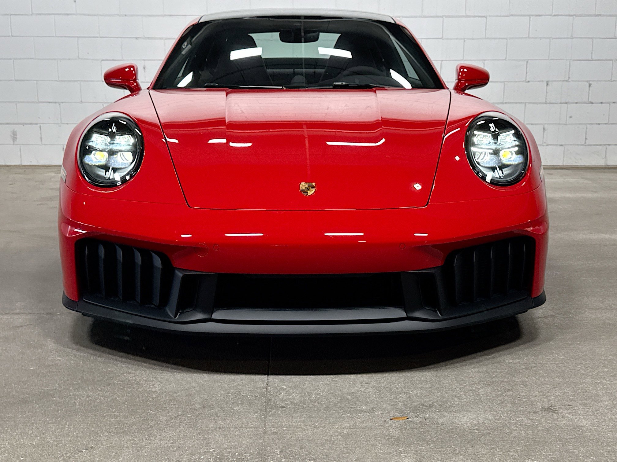 Certified 2026 Porsche 911 Carrera 4 GTS AWD/4WD image 9