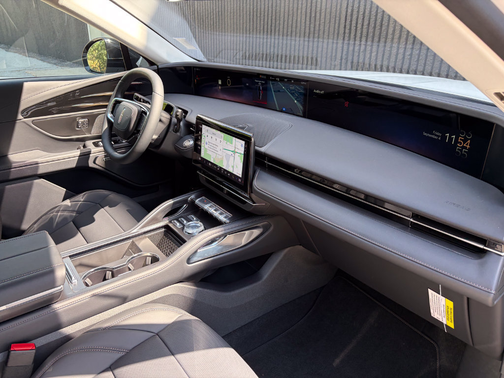 New 2026 Lincoln Nautilus Premier w/ Equipment Group 102A AWD/4WD image 31