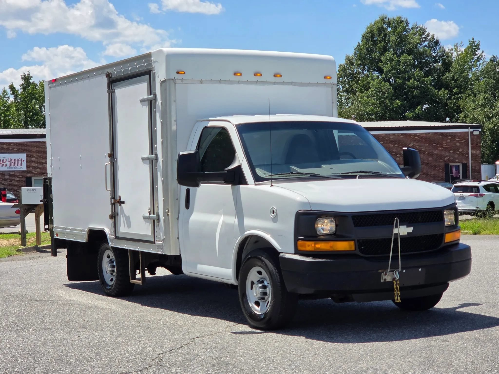 Used 2015 Chevrolet Express 3500 RWD image 10