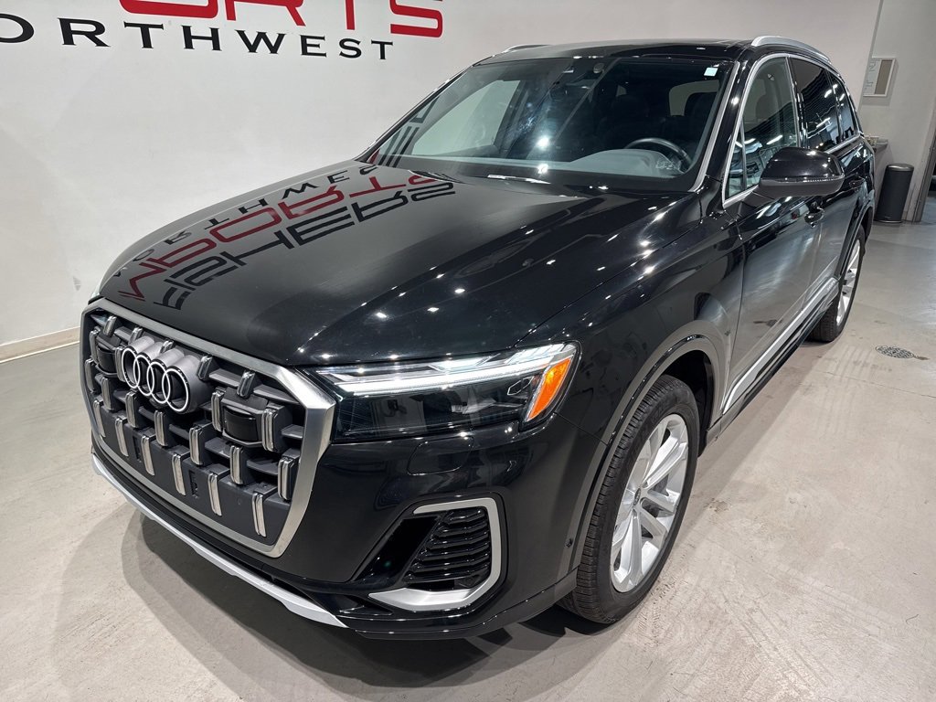 Used 2025 Audi Q7 3.0T Premium Plus image 9