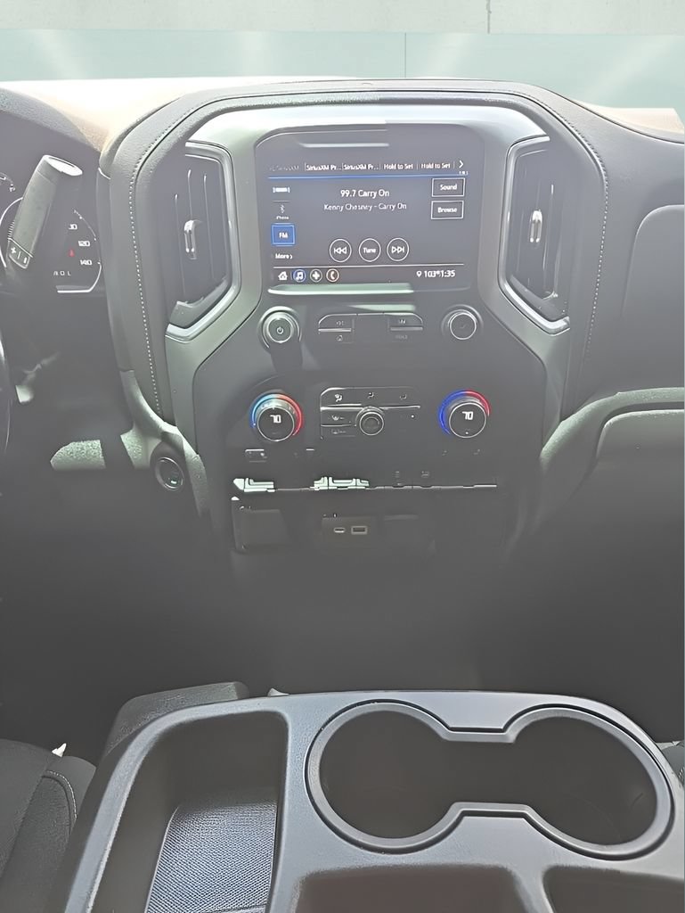 Used 2021 Chevrolet Silverado 1500 LT RWD image 21