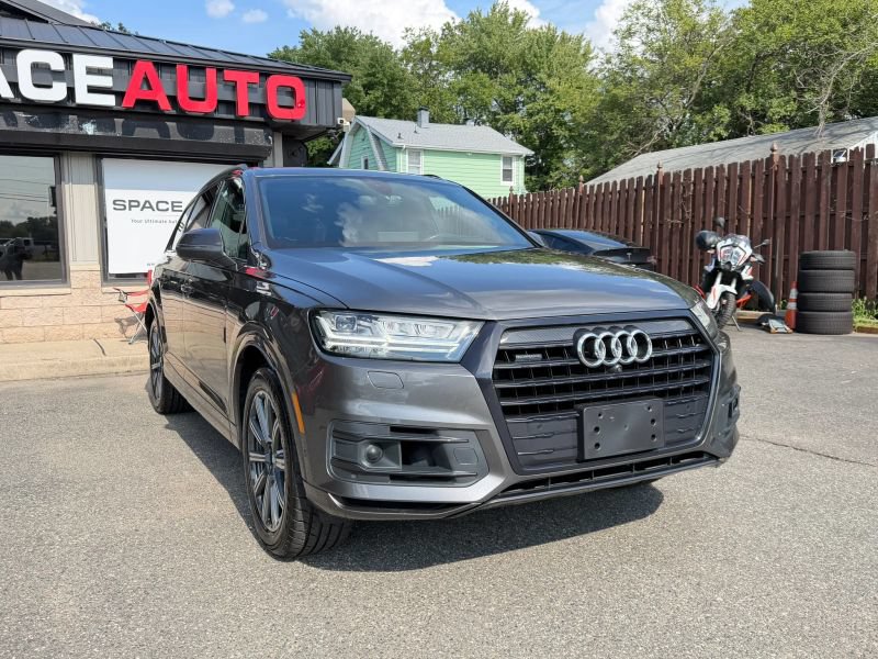 Used 2019 Audi Q7 3.0T Prestige AWD/4WD image 4