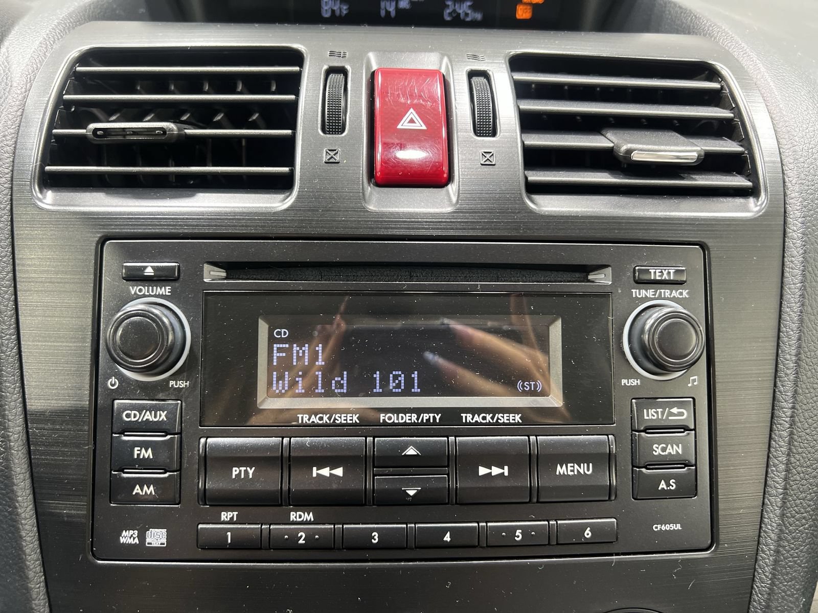 Used 2014 Subaru Forester 2.5i AWD/4WD image 16