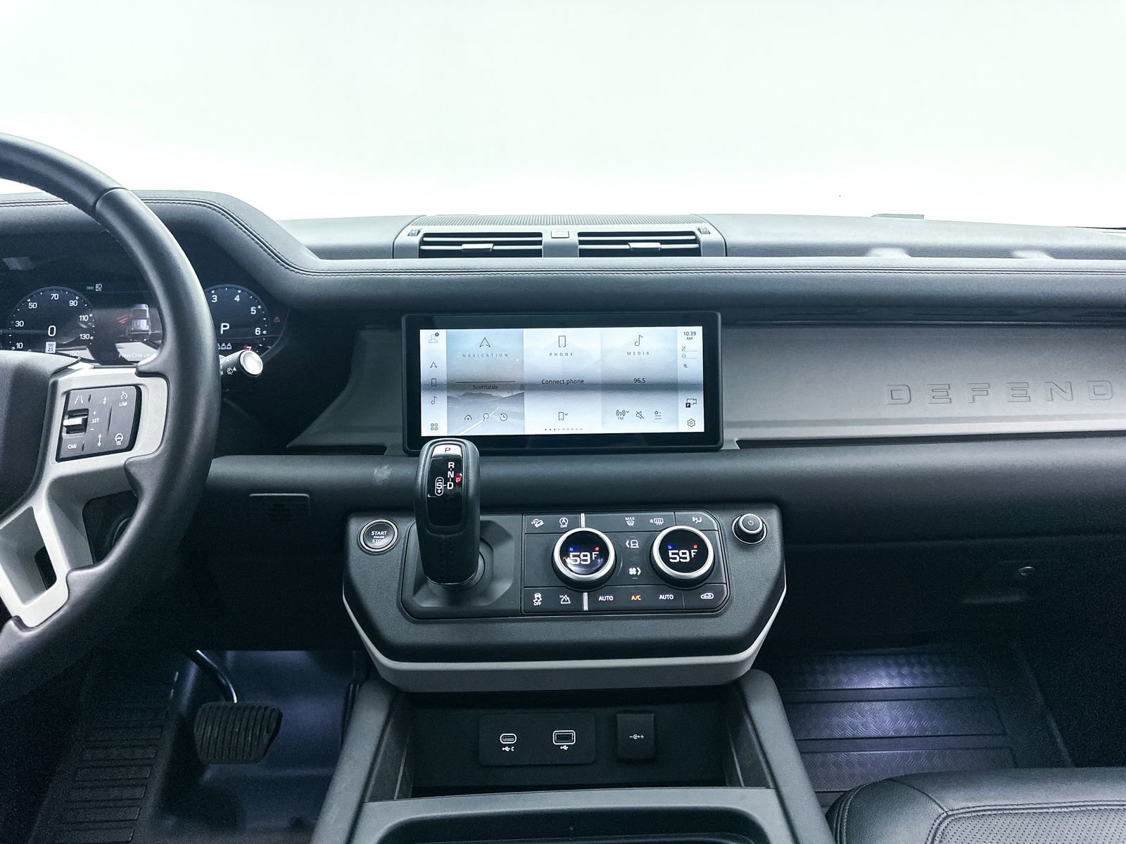 Used 2024 Land Rover Defender 110 S AWD/4WD image 5