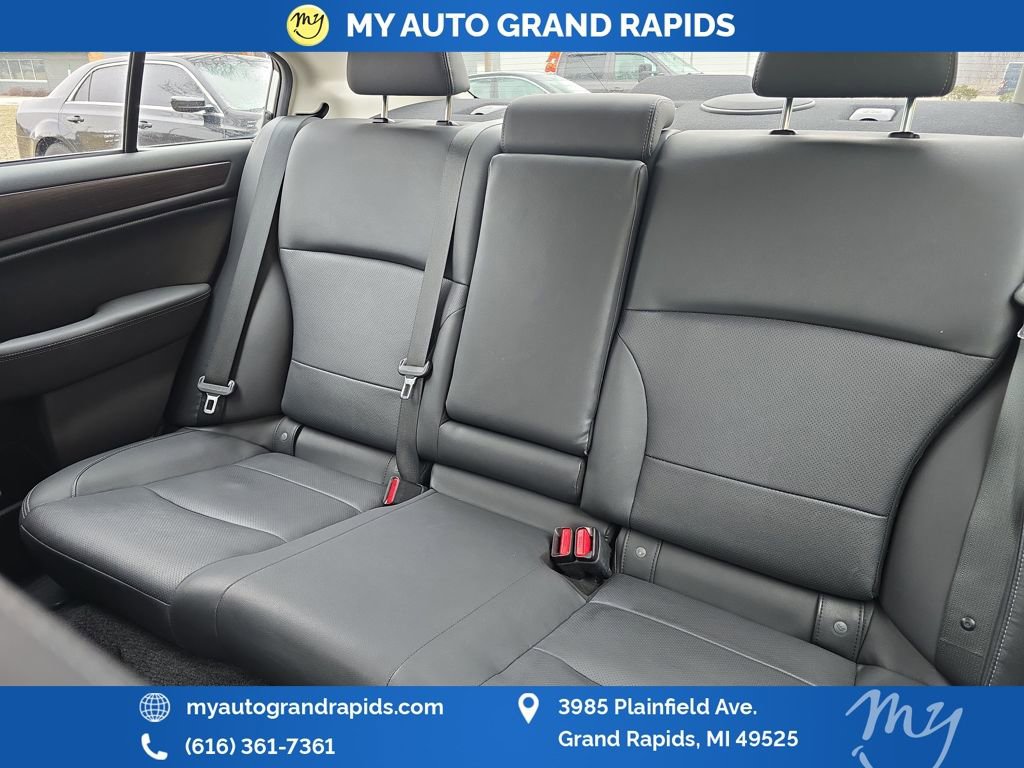 Used 2015 Subaru Legacy 3.6R Limited image 38