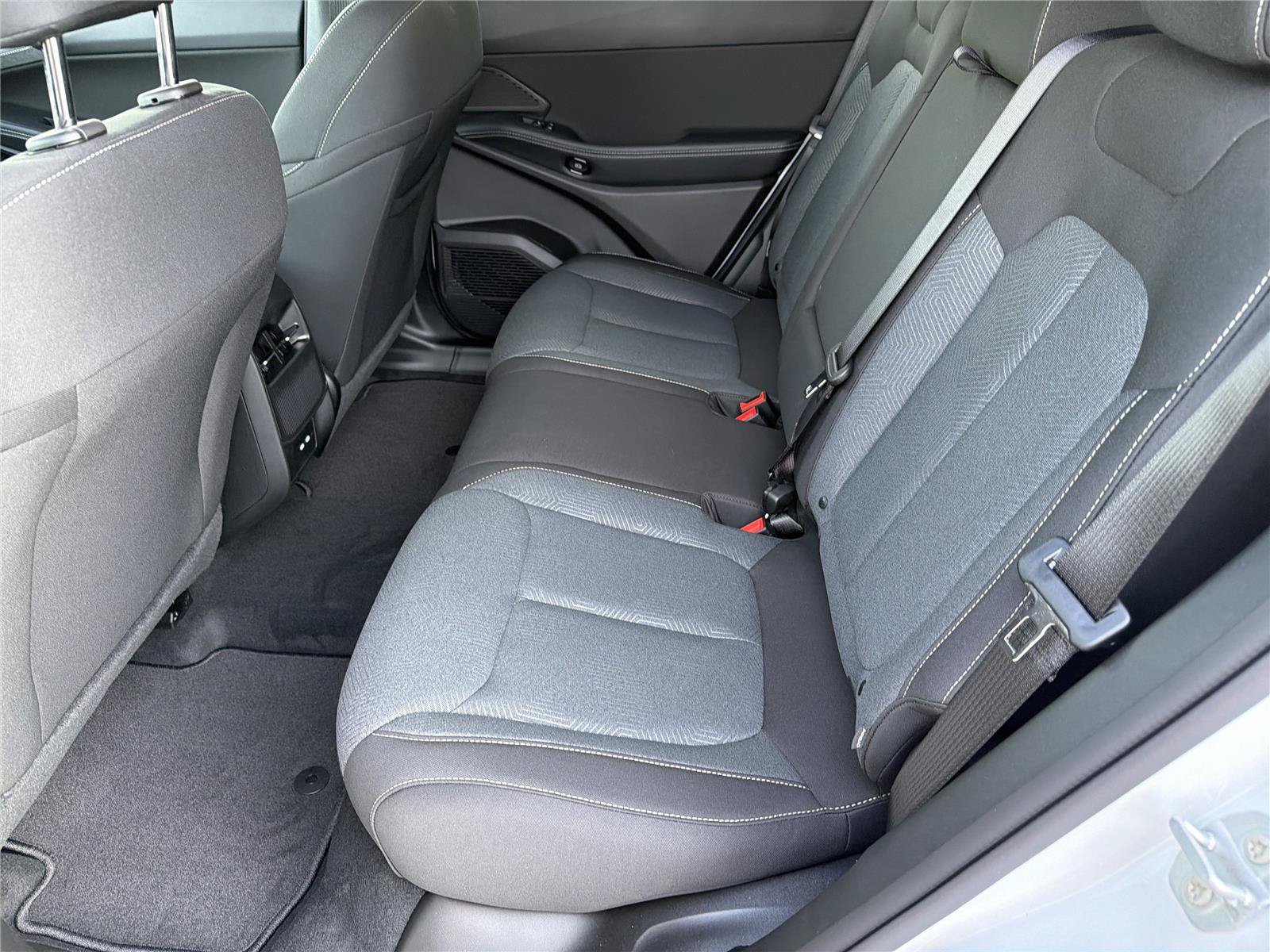 New 2026 Jeep Cherokee Laredo AWD/4WD image 18