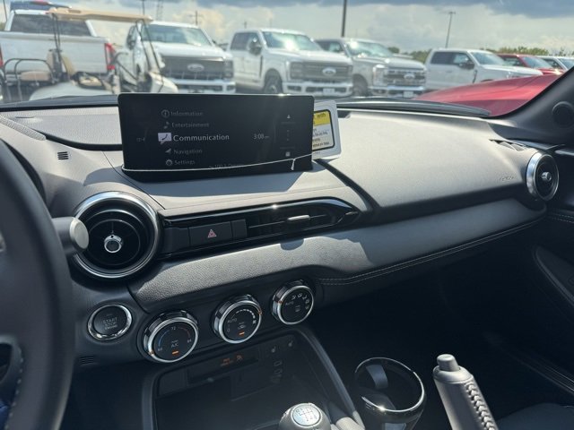 New 2025 MAZDA MX-5 Miata Grand Touring image 15