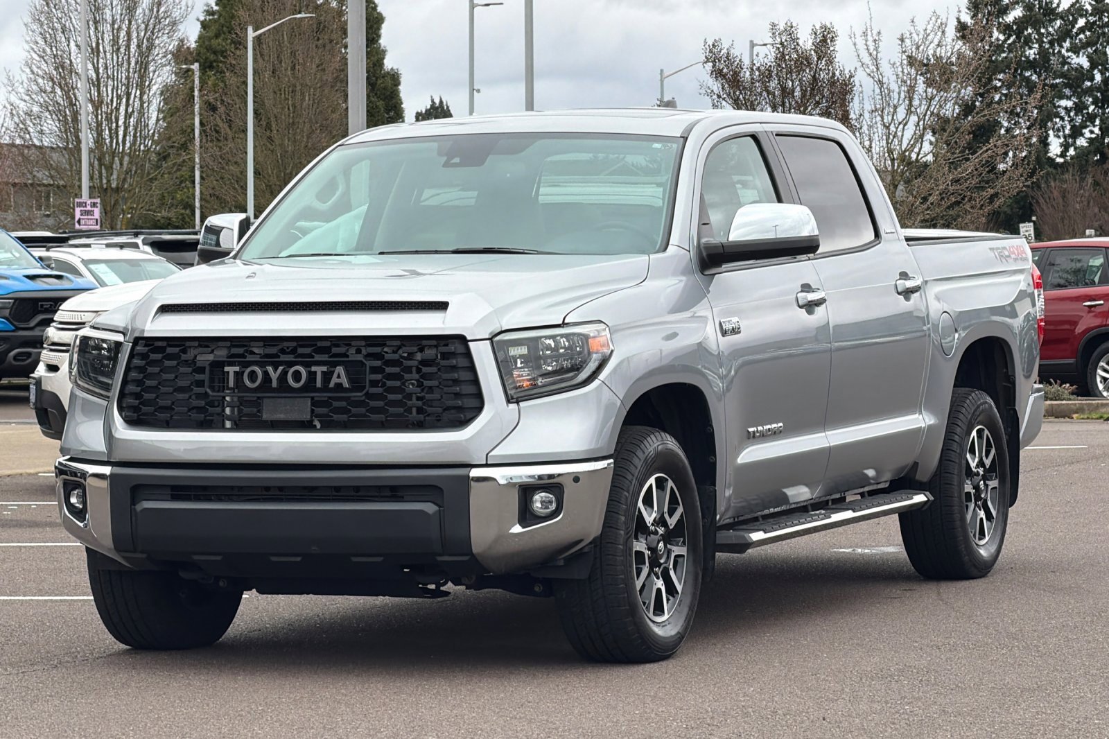 Used 2021 Toyota Tundra Limited w/ Limited Premium Package image 8