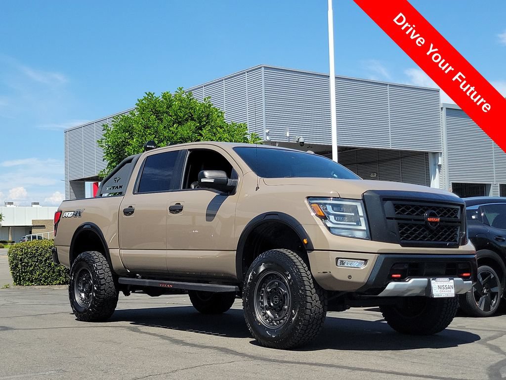 Used 2021 Nissan Titan PRO-4X w/ Pro-4x Convenience Package AWD/4WD image 39