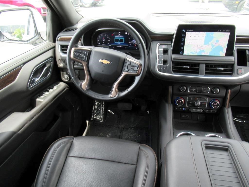 Certified 2022 Chevrolet Suburban High Country image 15