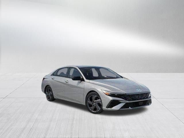 New 2026 Hyundai Elantra Sport FWD image 2