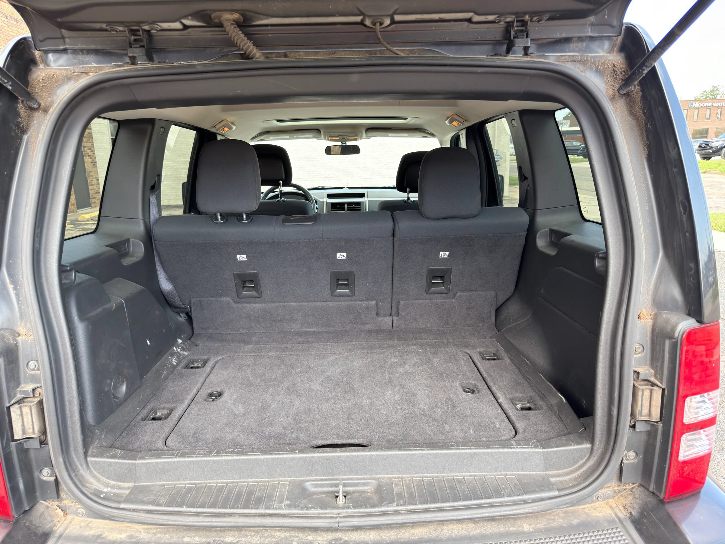 Used 2012 Jeep Liberty Sport w/ Popular Equipment Group AWD/4WD image 7