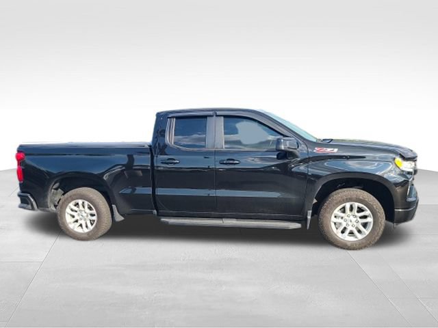 Used 2025 Chevrolet Silverado 1500 RST w/ Convenience Package II AWD/4WD image 2