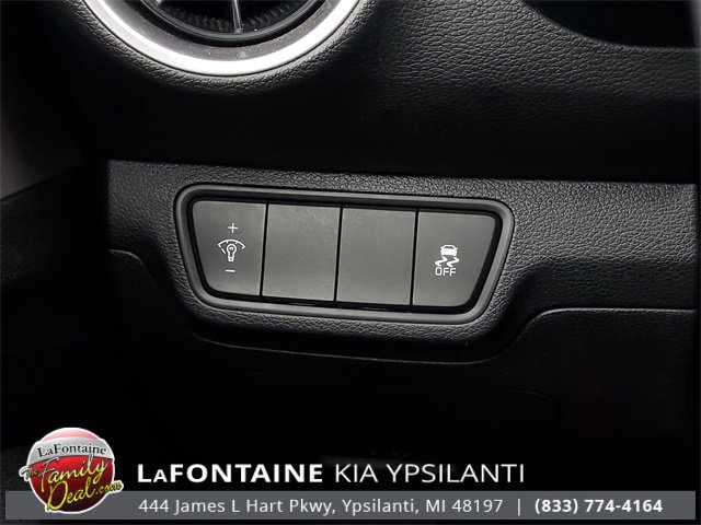 Used 2024 Kia Forte LXS image 14