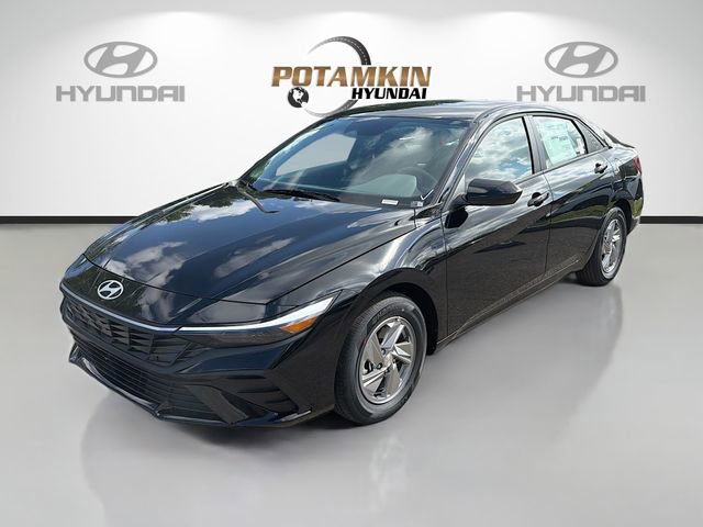 New 2026 Hyundai Elantra SE FWD image 1