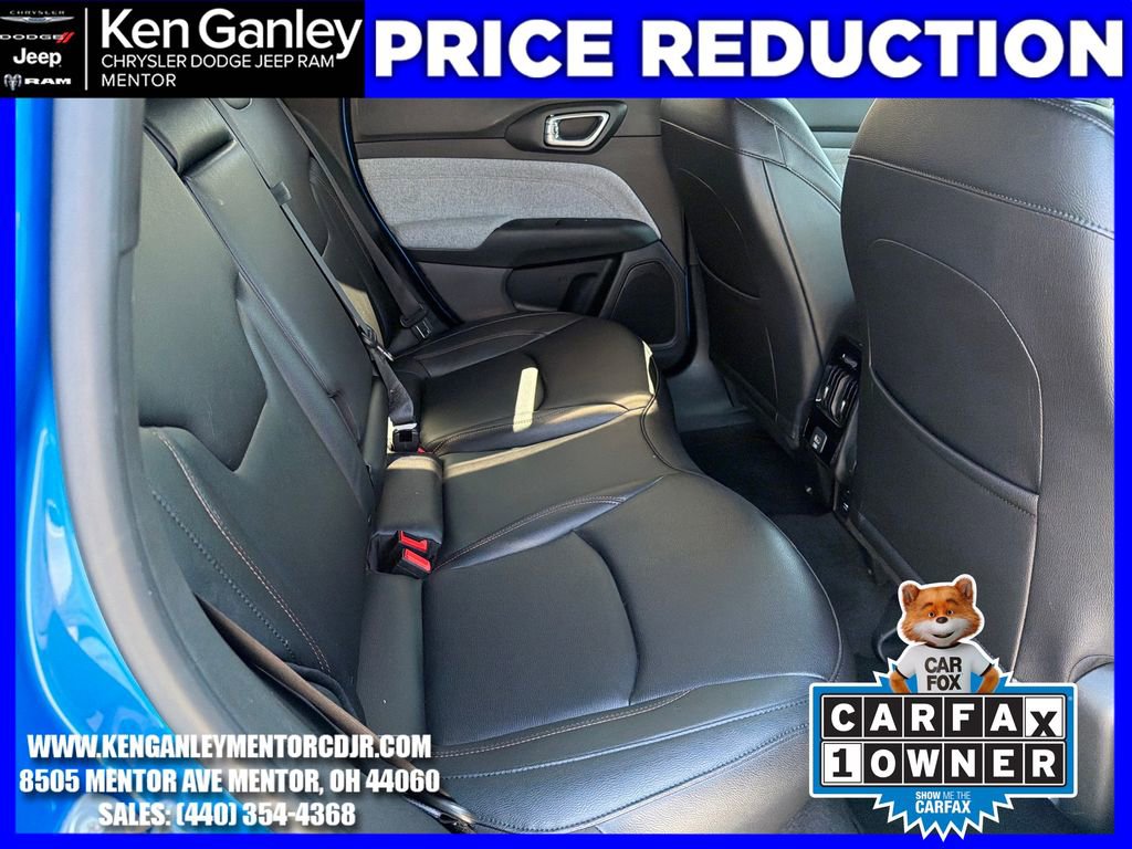 Used 2024 Jeep Compass Latitude image 23