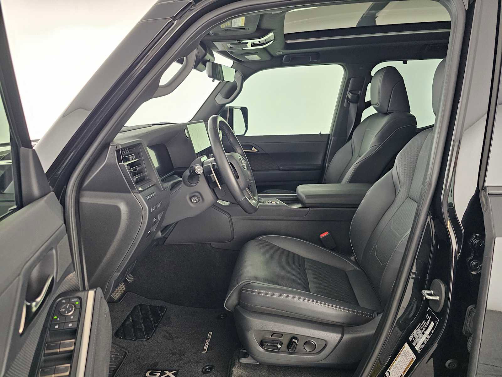 Used 2024 Lexus GX 550 w/ Accessory Package (2T) image 22