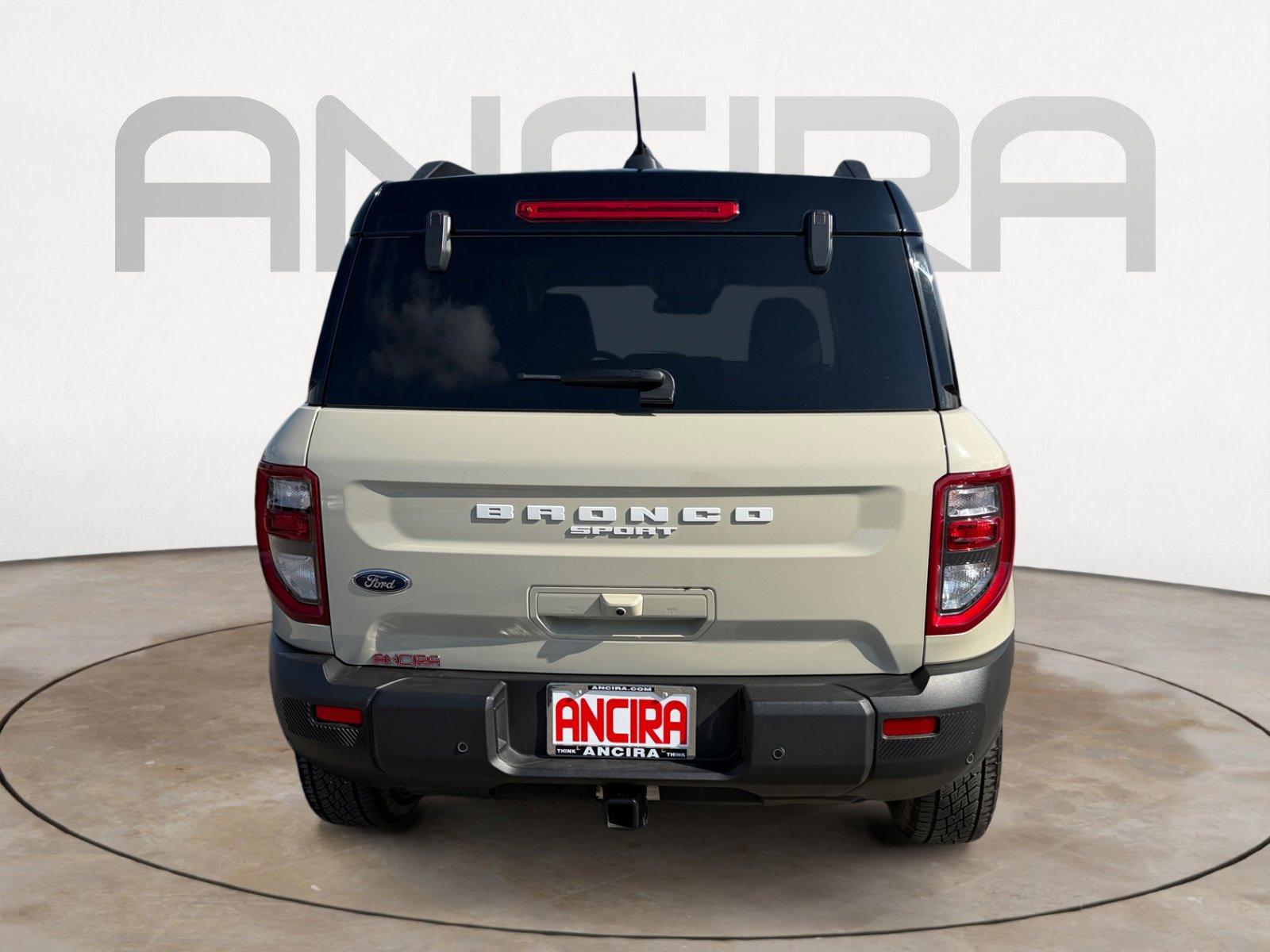 Used 2025 Ford Bronco Sport Badlands image 11