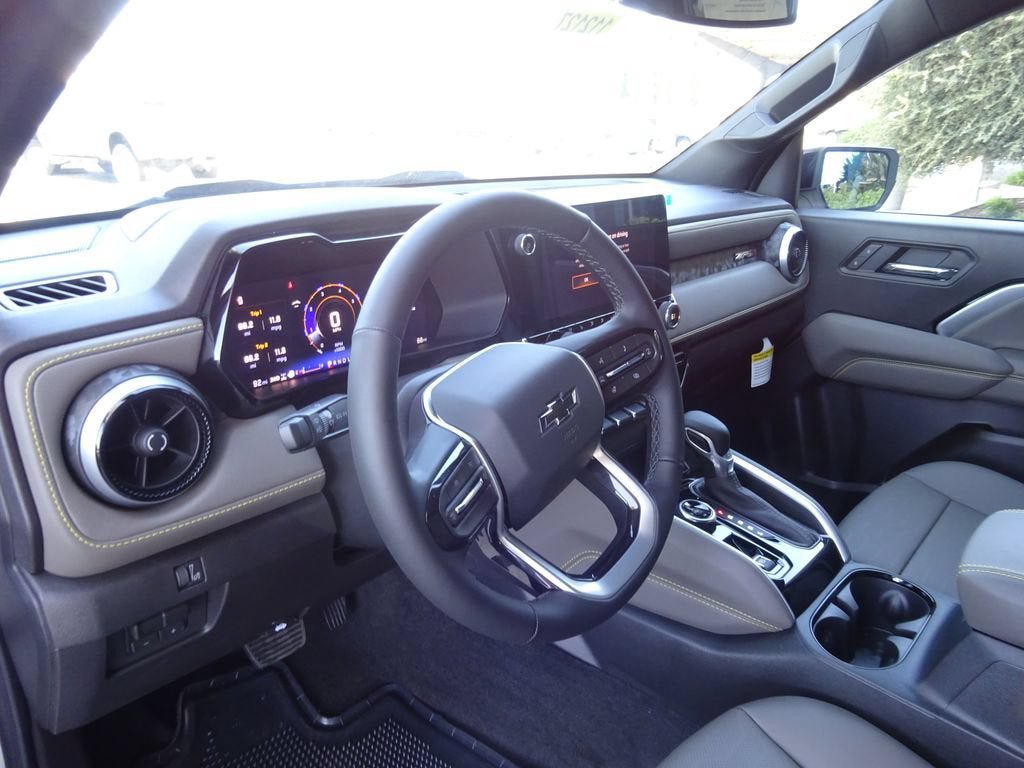 New 2026 Chevrolet Colorado ZR2 w/ Technology Package AWD/4WD image 12