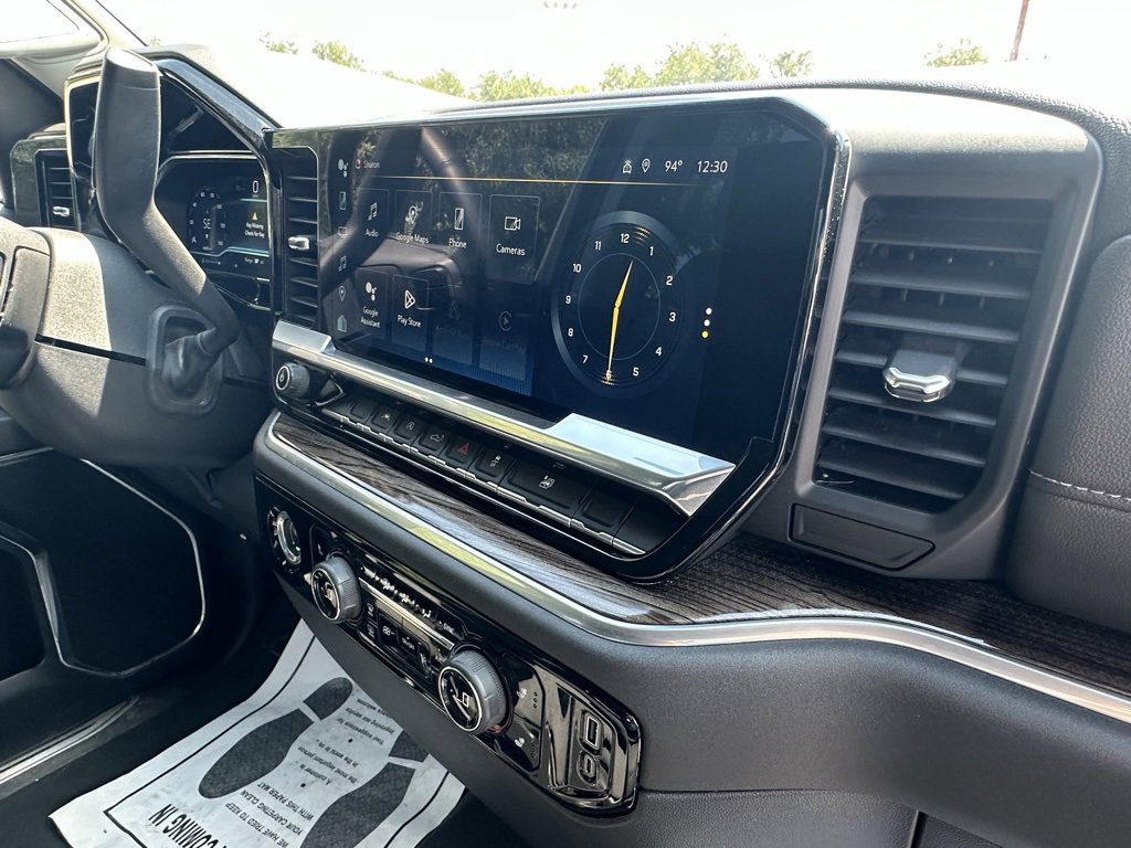 Used 2023 Chevrolet Silverado 1500 LT image 11